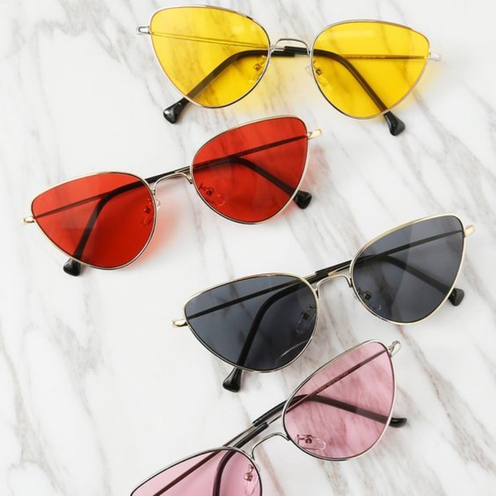 Red Oval Frames